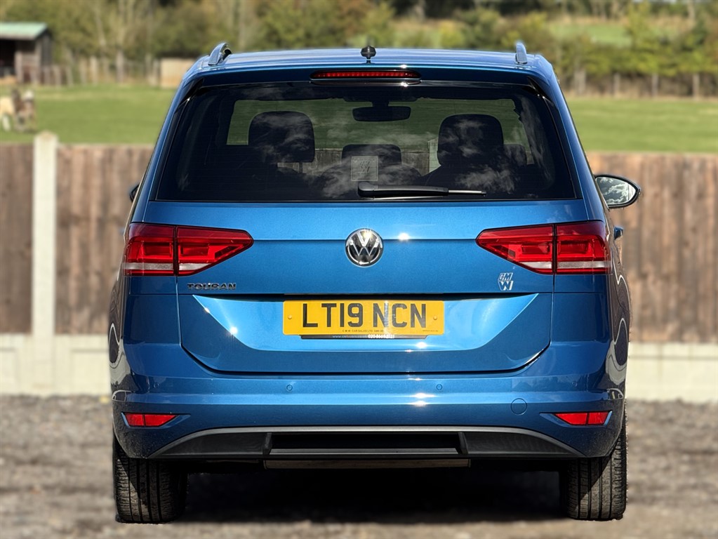 Used Volkswagen Touran 2019 for sale - 76172527: Photo 5