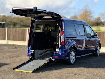 Ford - Grand Tourneo Connect