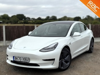 Used Tesla Model 3 2020 for sale - 75895193: Photo