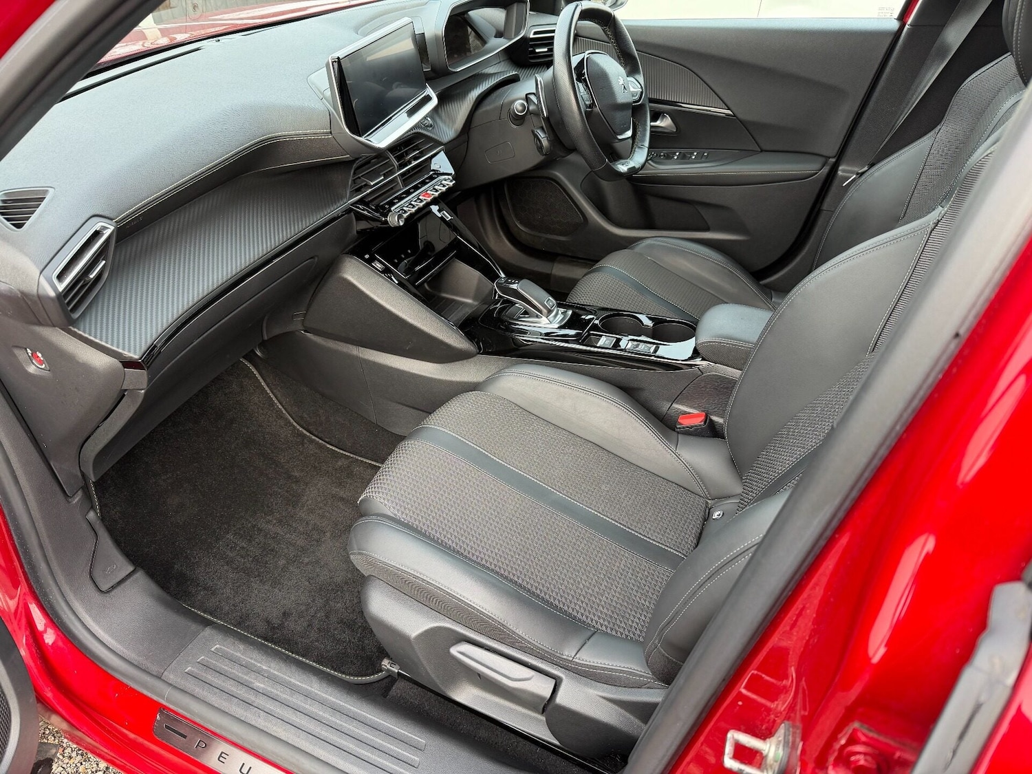 Used Peugeot 2008 2020 for sale - 77803292: Photo 20