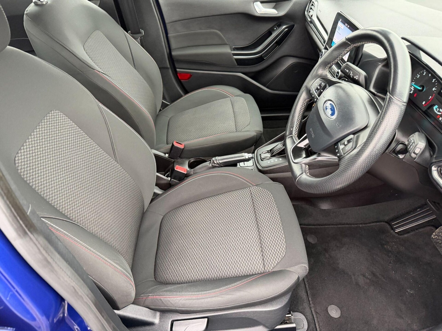 Used Ford Fiesta 2017 for sale - 77638876: Photo 16