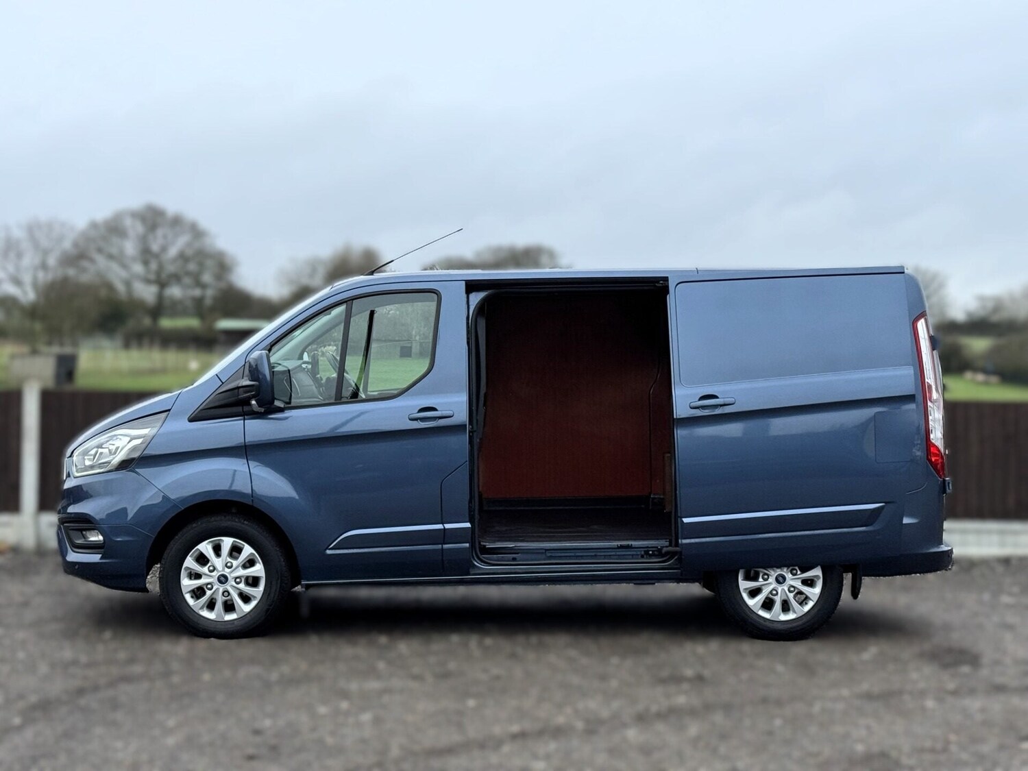 Used Ford Transit Custom 2022 for sale - 77502842: Photo 4