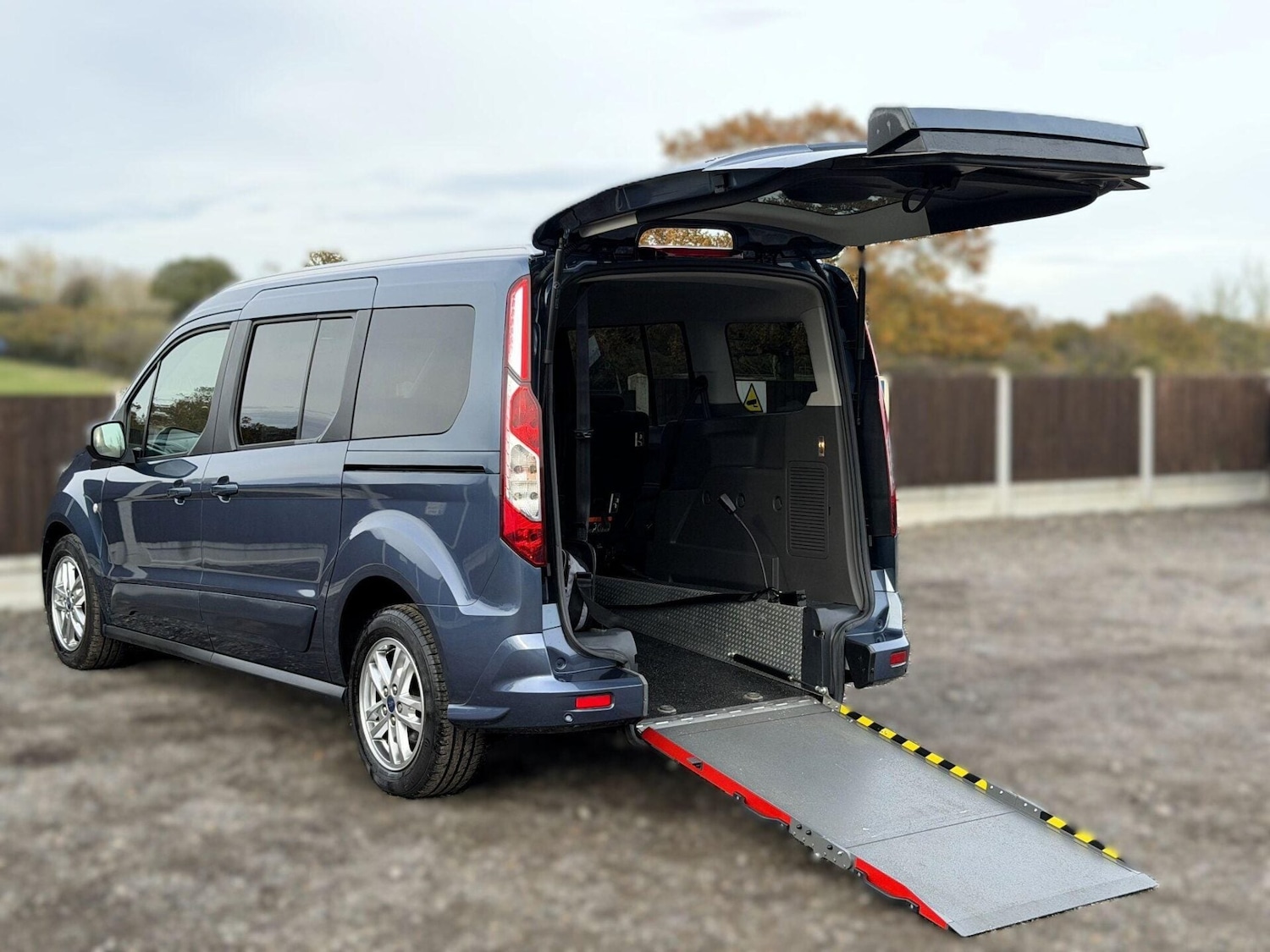 Used Ford Grand Tourneo Connect 2019 for sale - 77306793: Photo 13