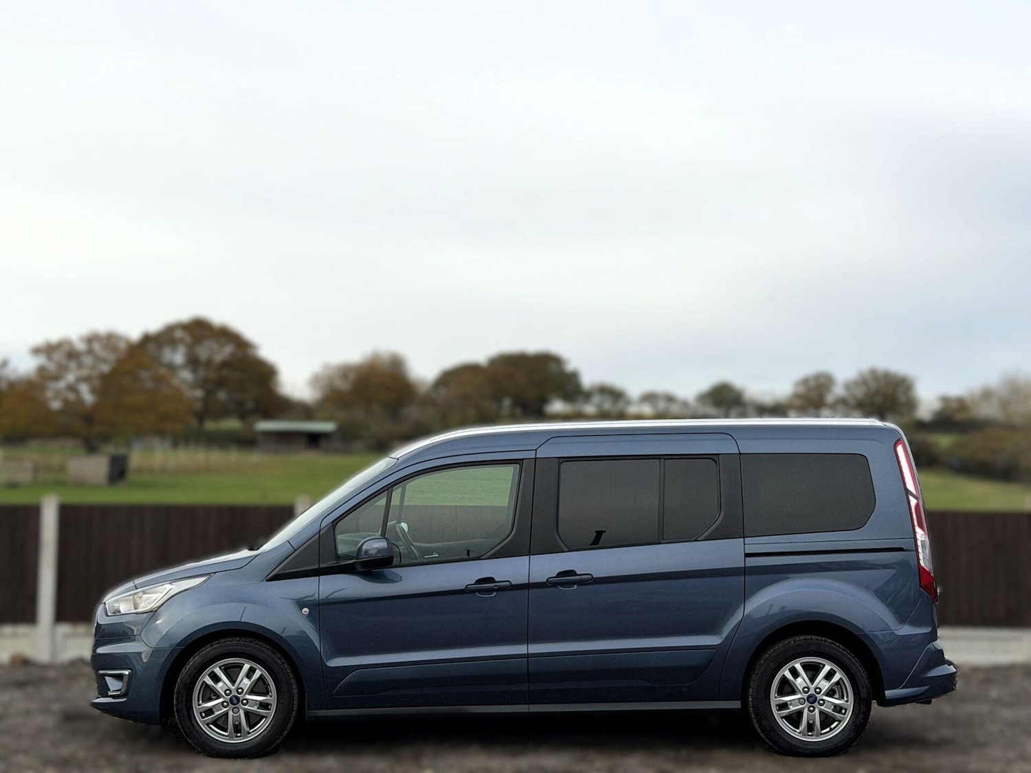 Used Ford Grand Tourneo Connect 2019 for sale - 77306793: Photo 4