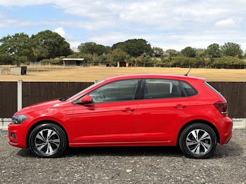 Used Volkswagen Polo 2018 for sale - 79519097: Photo