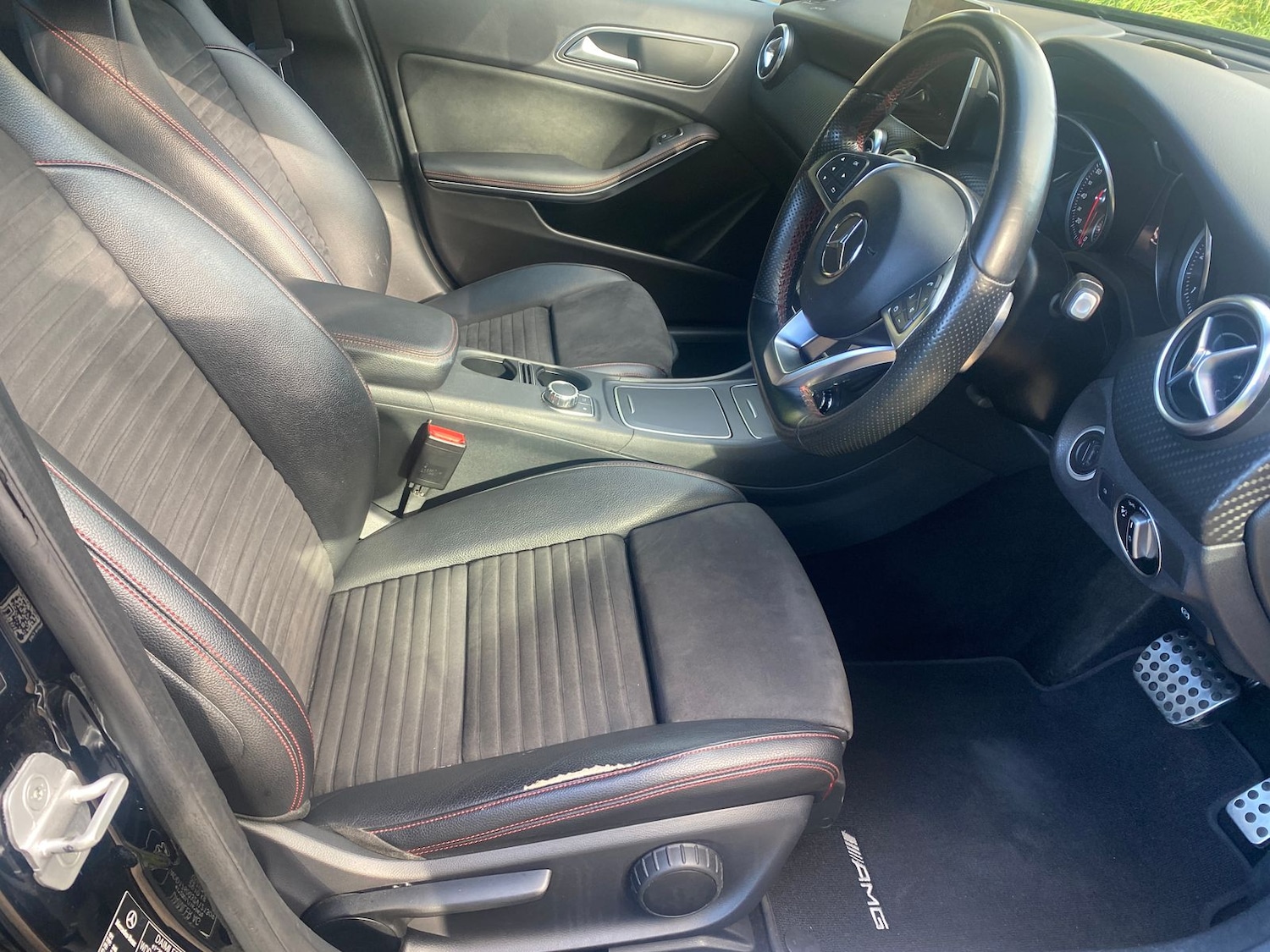 Used Mercedes-Benz A-Class 2016 for sale - 76672649: Photo 12