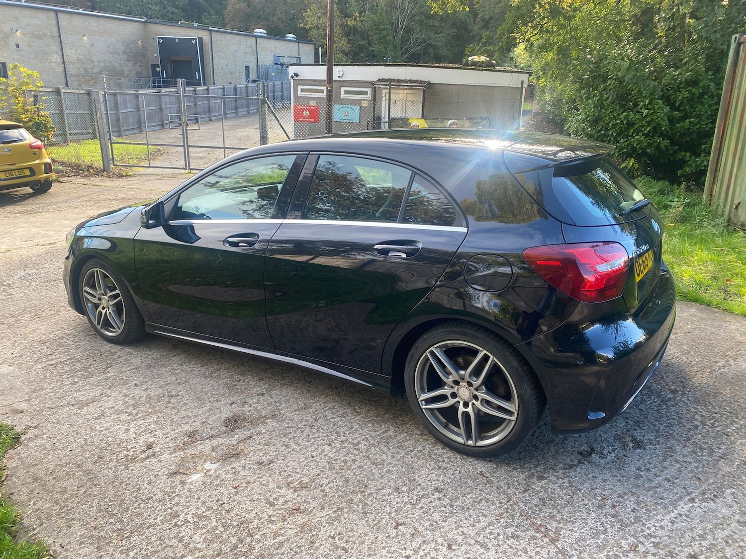 Used Mercedes-Benz A-Class 2016 for sale - 76672649: Photo 6
