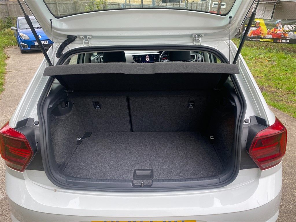 Used Volkswagen Polo 2019 for sale - 76491050: Photo 9