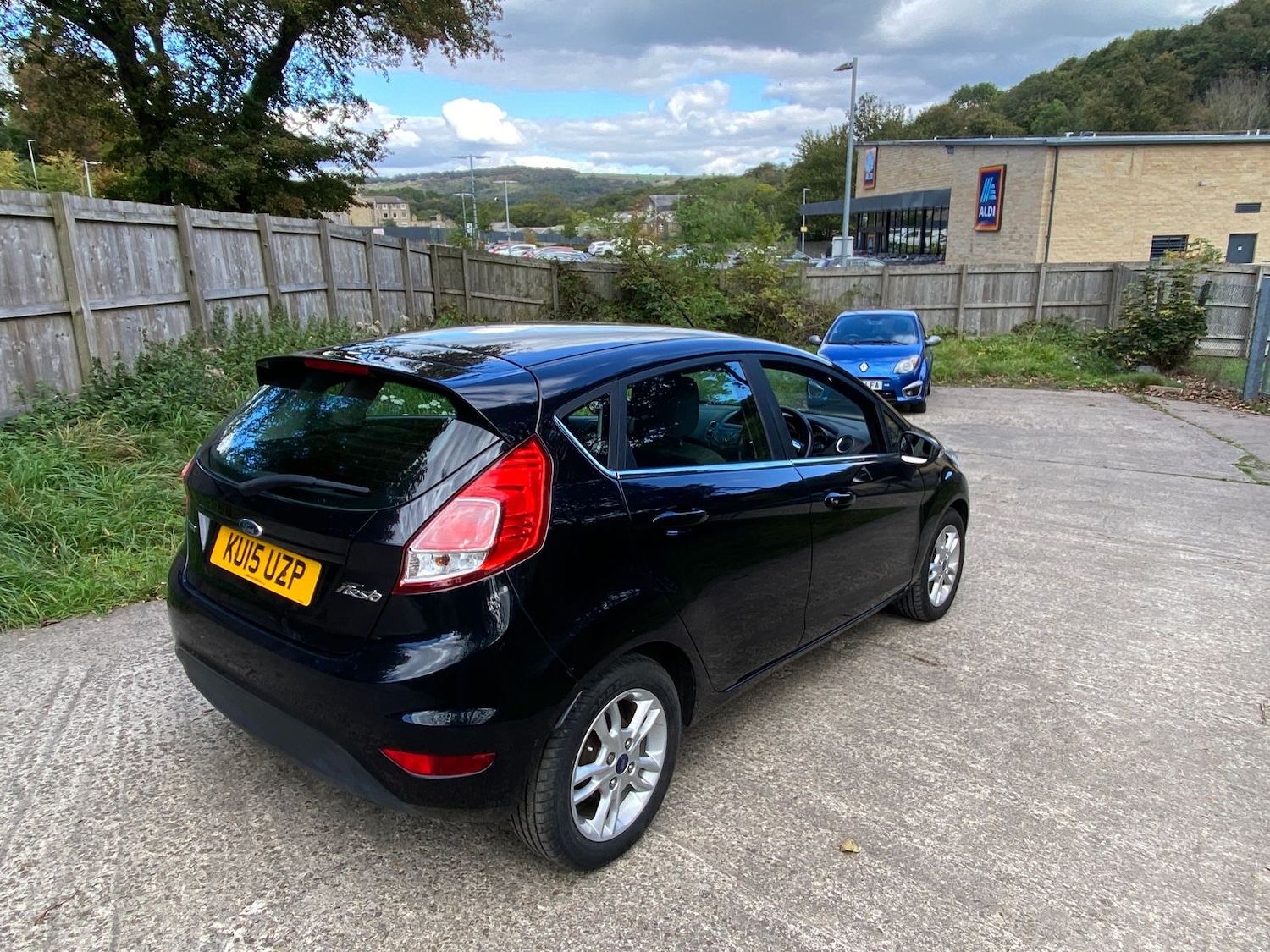 Used Ford Fiesta 2015 for sale - 76731682: Photo 8