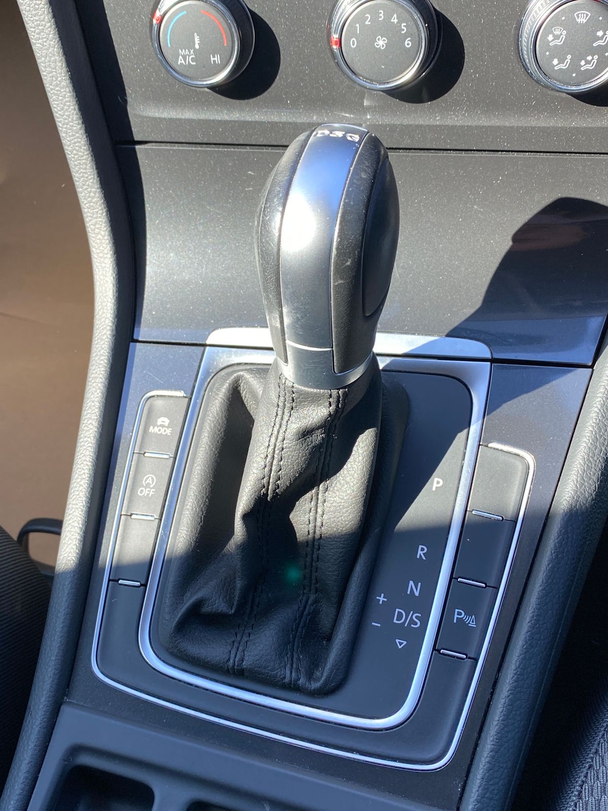 Used Volkswagen Golf 2018 for sale - 78117914: Photo 19