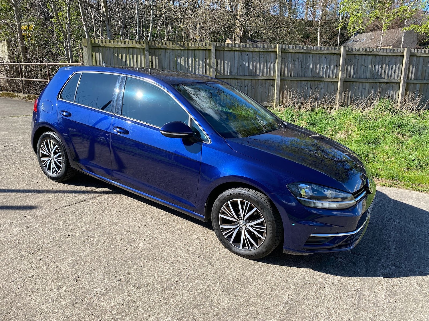 Used Volkswagen Golf 2018 for sale - 78117914: Photo 2