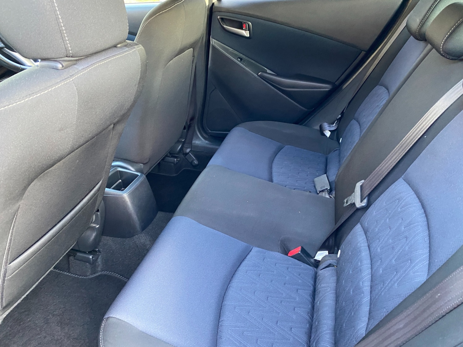 Used Mazda Mazda2 2016 for sale - 77012921: Photo 11