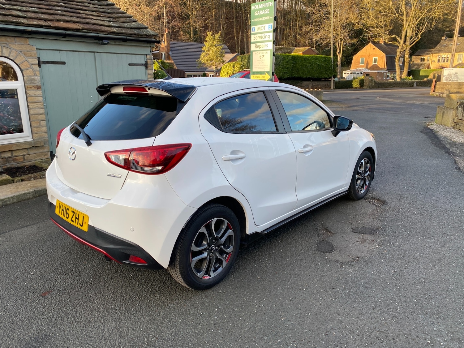 Used Mazda Mazda2 2016 for sale - 77012921: Photo 8