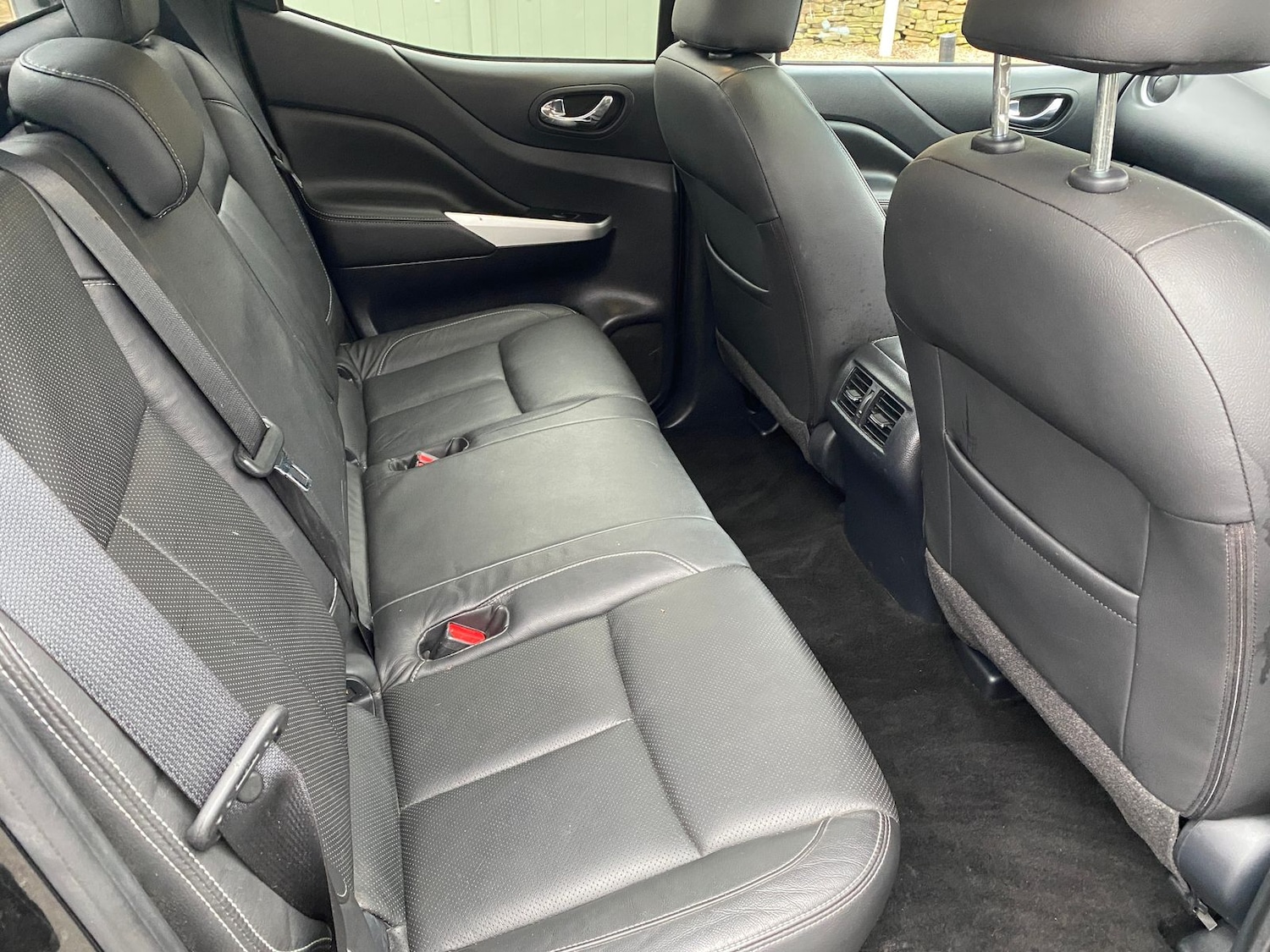 Used Nissan Navara 2017 for sale - 77740185: Photo 9