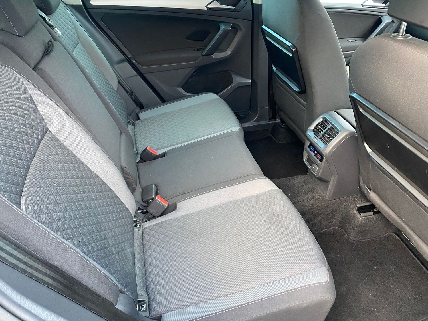 Used Volkswagen Tiguan 2017 for sale - 76491049: Photo 10