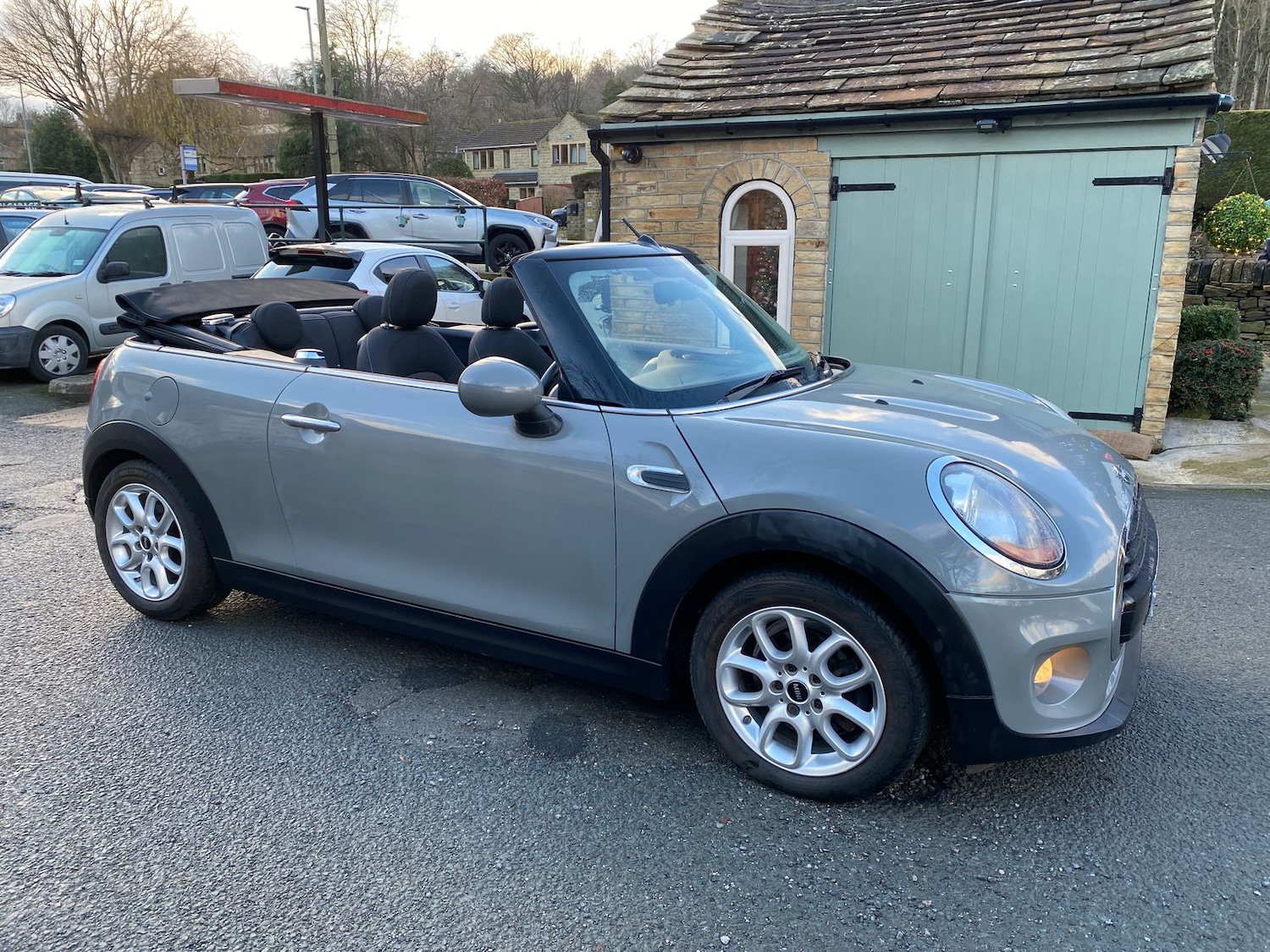 Used MINI Convertible 2016 for sale - 77031653: Photo 11
