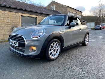 Used MINI Convertible 2016 for sale - 77031653: Photo