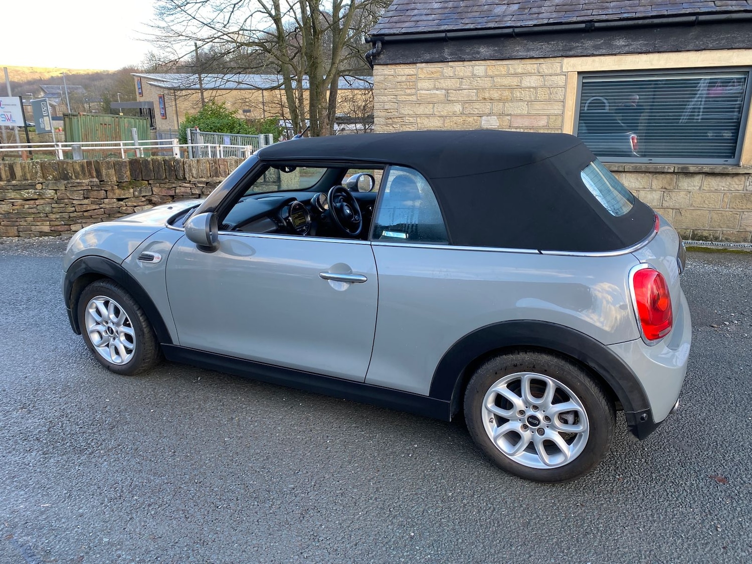 Used MINI Convertible 2016 for sale - 77031653: Photo 6