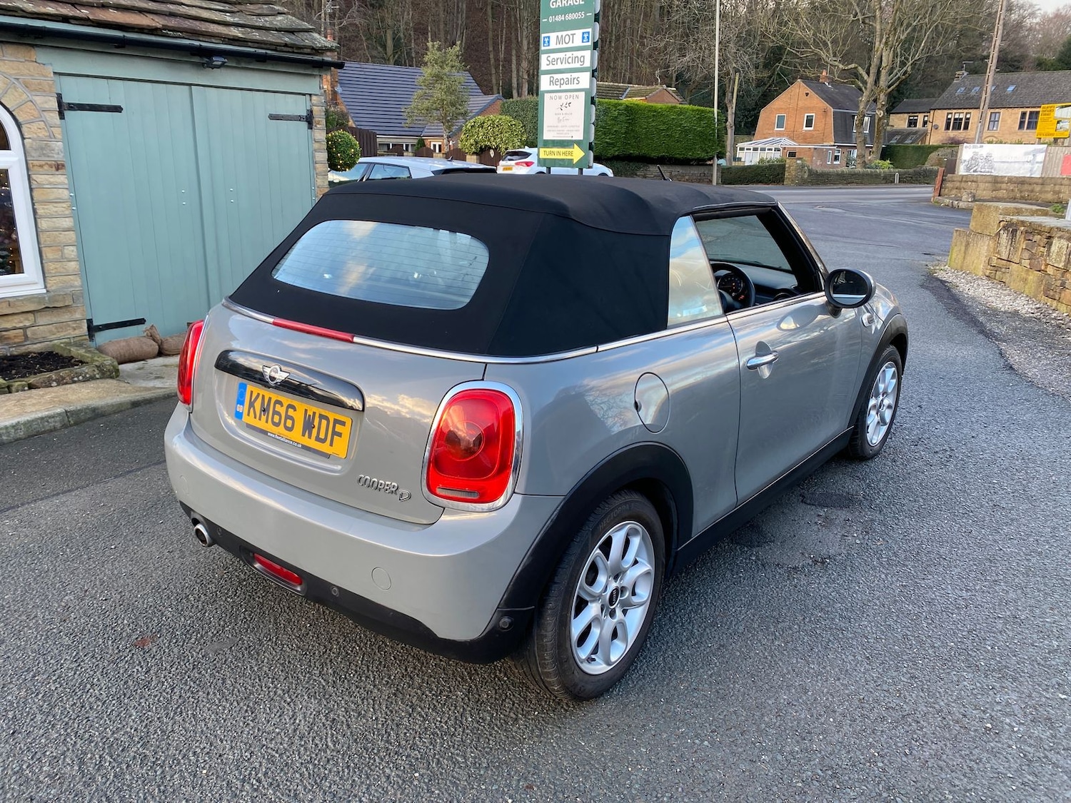 Used MINI Convertible 2016 for sale - 77031653: Photo 7