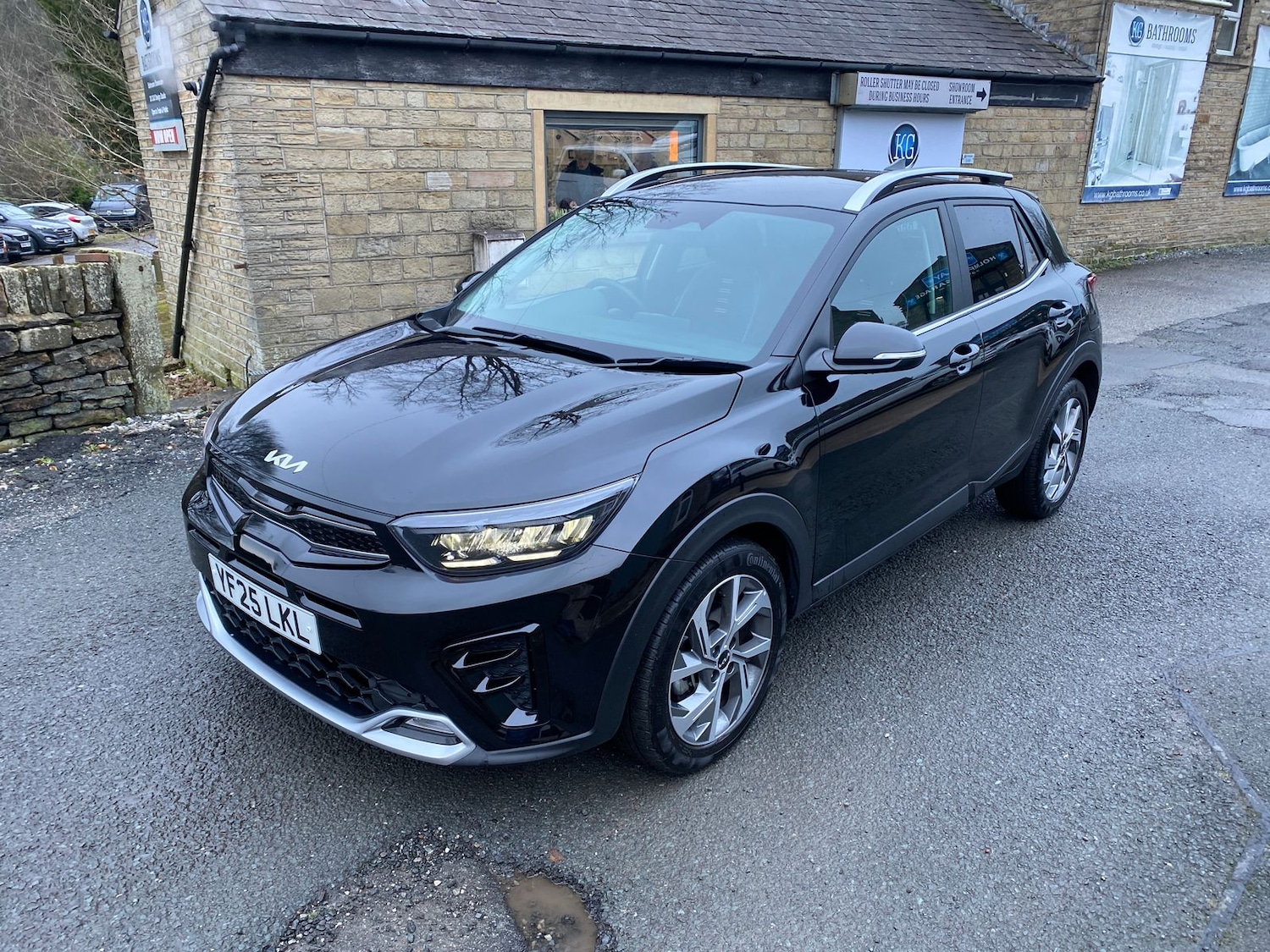 Used Kia Stonic 2025 for sale - 77471004: Photo 3