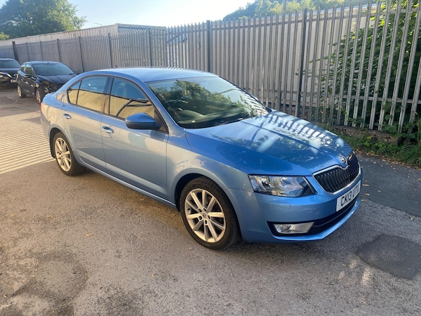 Used Skoda Octavia 2013 for sale - 75247328: Photo 2