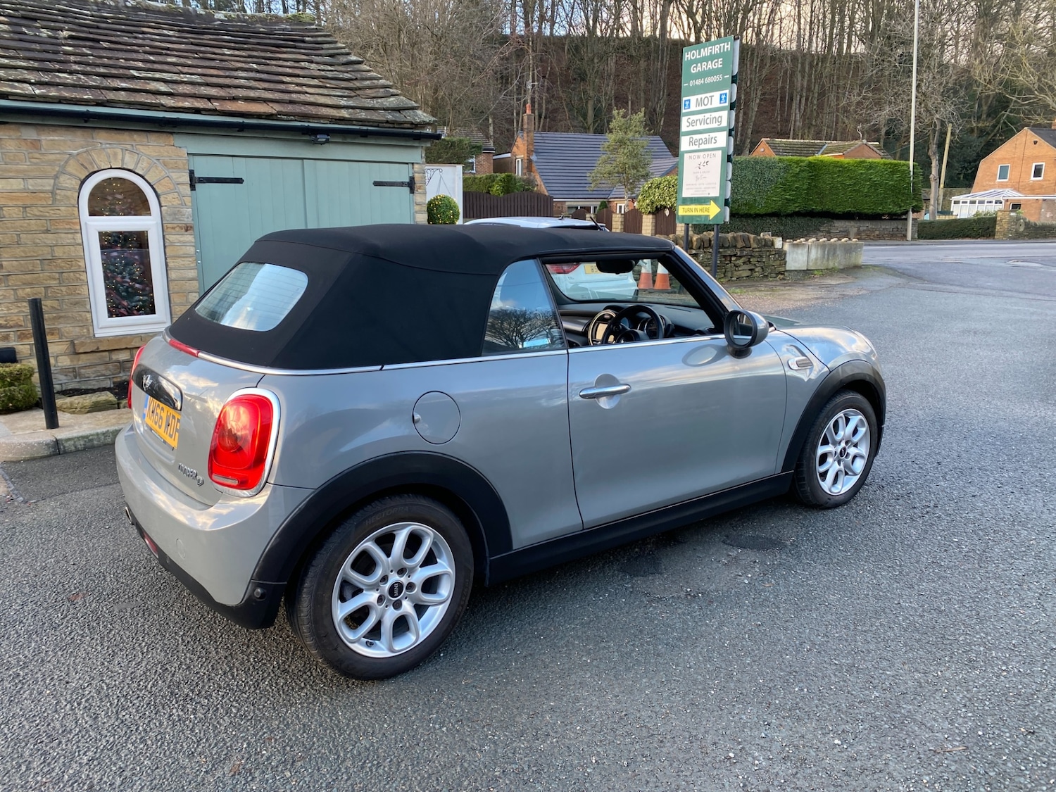 Used MINI Convertible 2016 for sale - 77012927: Photo 8