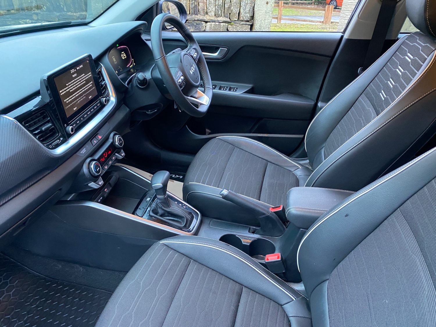 Used Kia Stonic 2025 for sale - 77461273: Photo 13