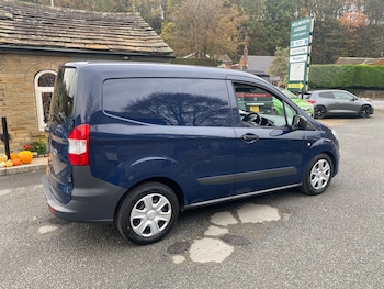 Used Ford Transit Courier 2019 for sale - 76528848: Photo