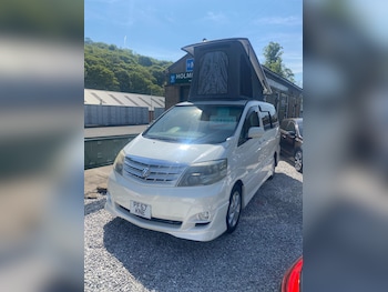 Toyota - Alphard