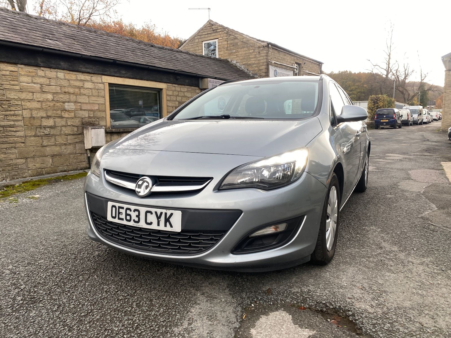 Used Vauxhall Astra 2013 for sale - 76528852: Photo 5