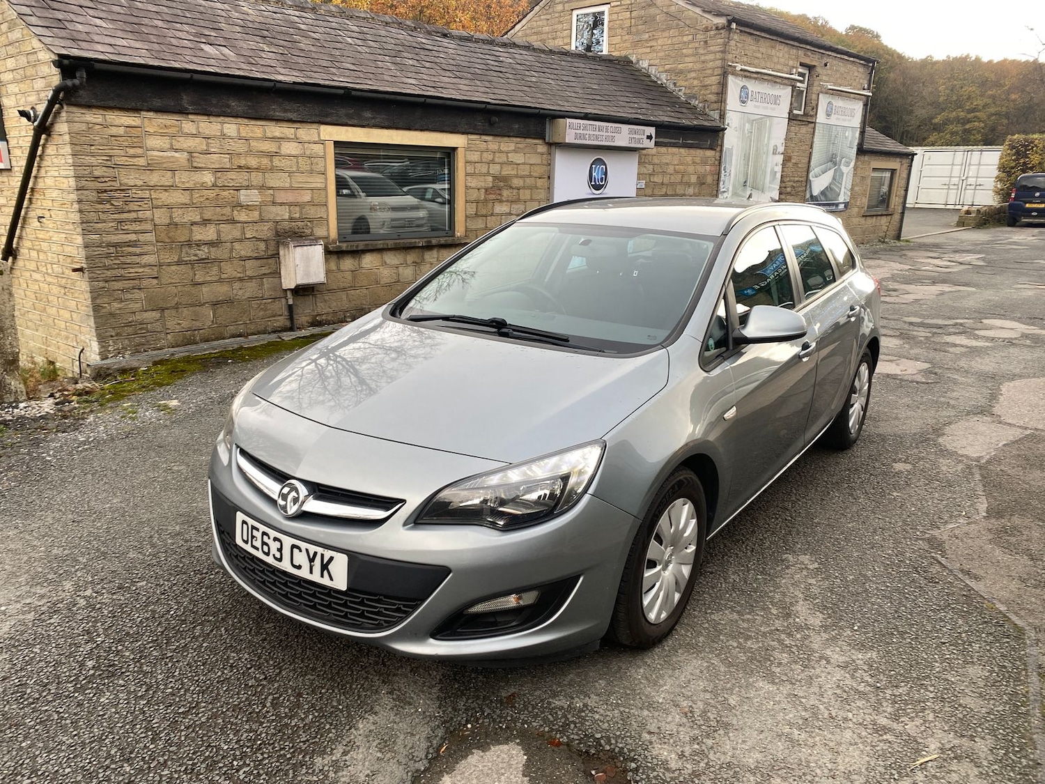 Used Vauxhall Astra 2013 for sale - 76528852: Photo 6