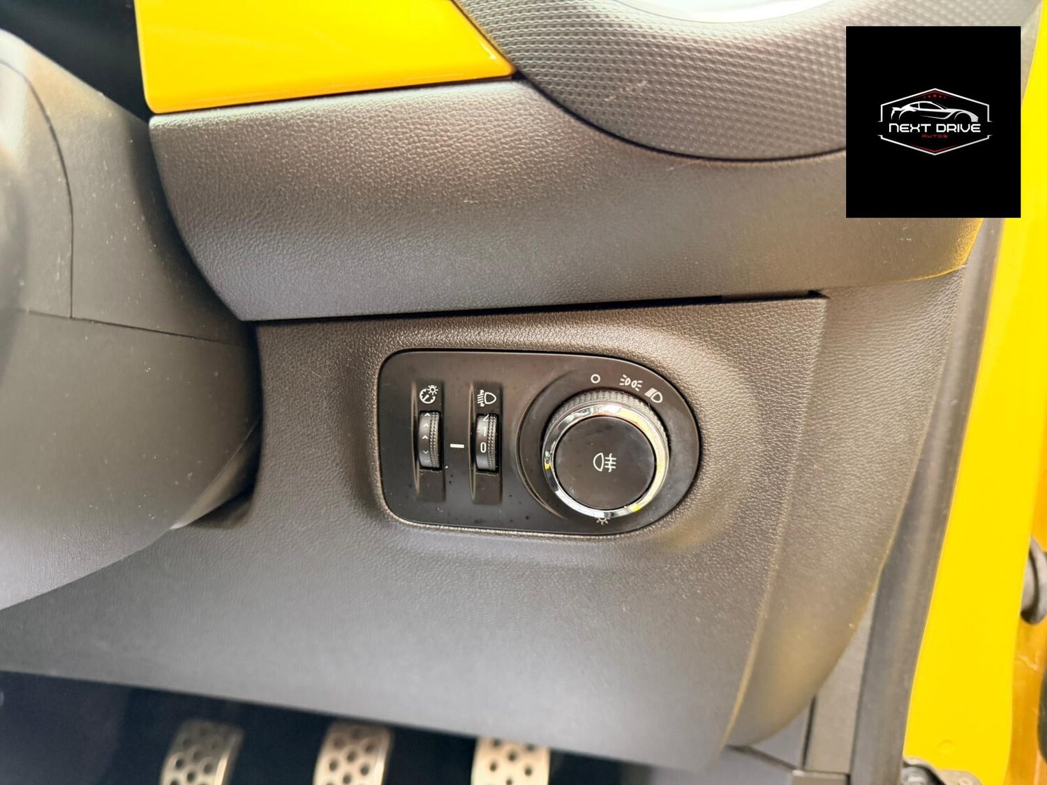 Used Vauxhall ADAM 2013 for sale - 78123410: Photo 15