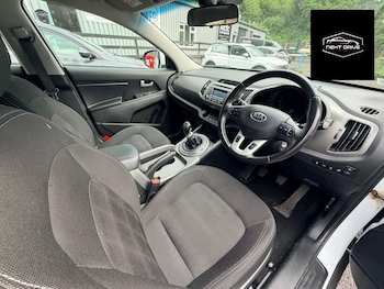 Used Kia Sportage 2014 for sale - 78801200: Photo