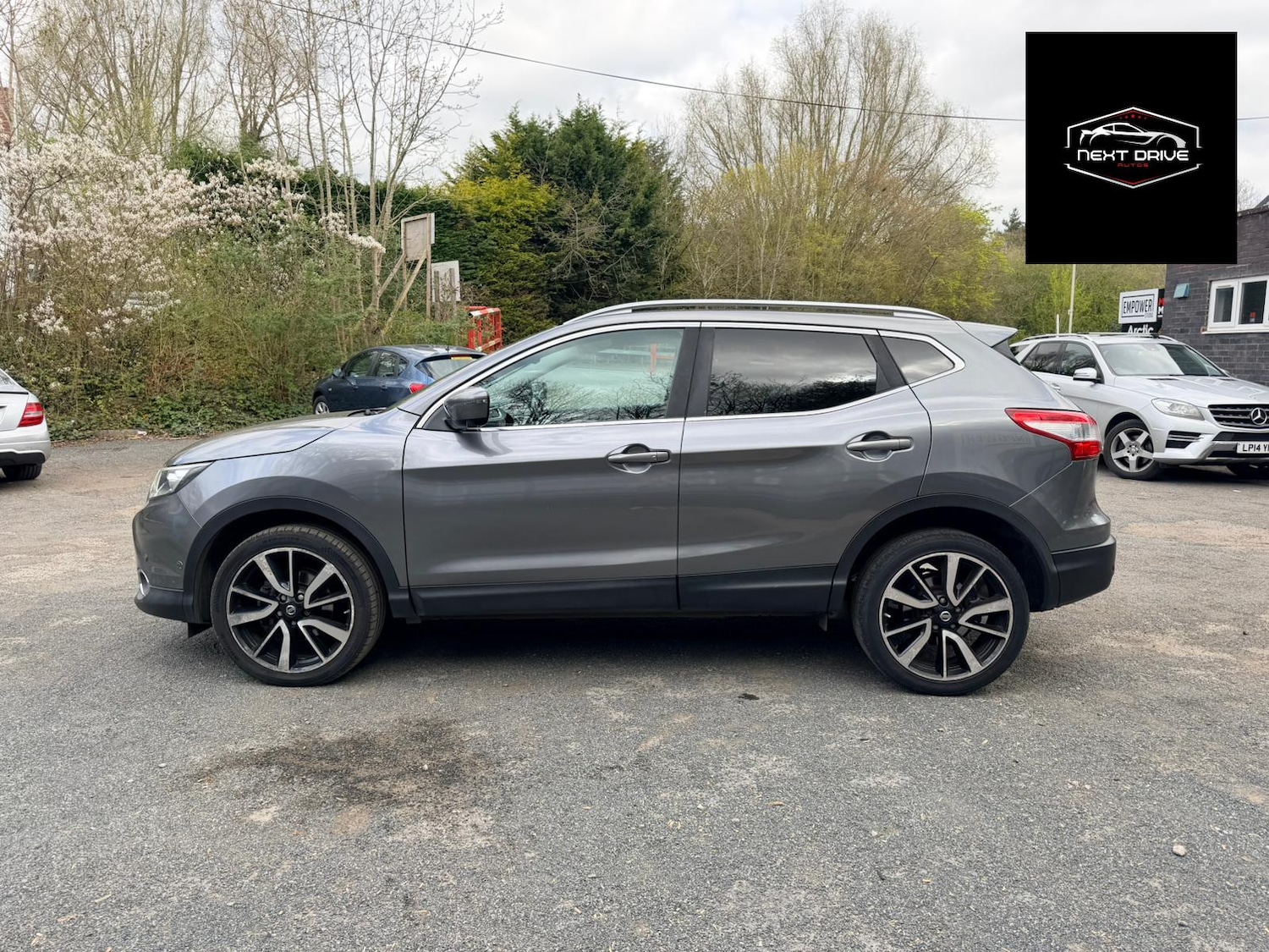 Used Nissan Qashqai 2015 for sale - 78106243: Photo 3
