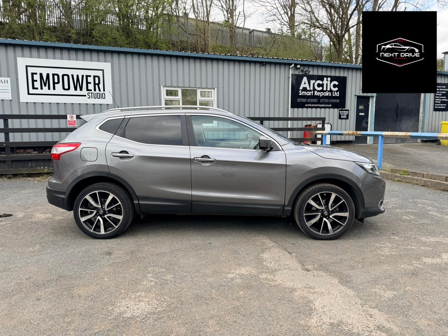 Used Nissan Qashqai 2015 for sale - 78106243: Photo 30