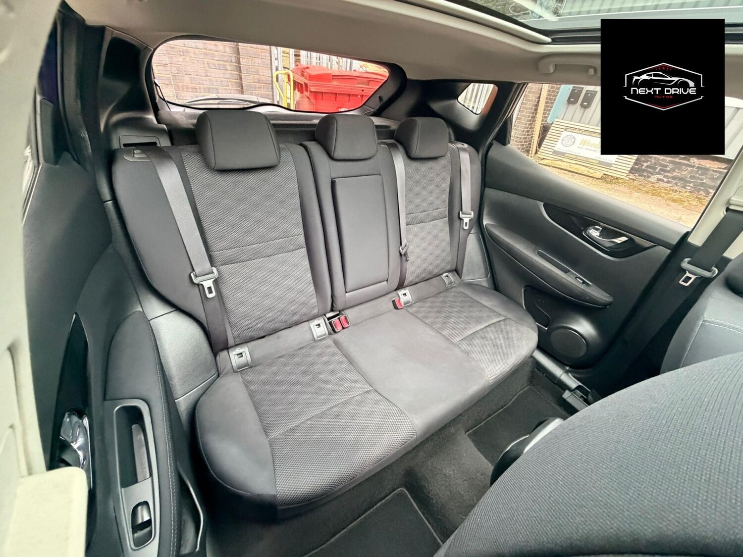 Used Nissan Qashqai 2015 for sale - 77592397: Photo 15