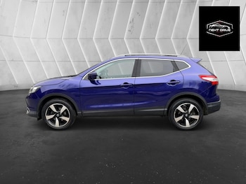 Used Nissan Qashqai 2015 for sale - 77592397: Photo