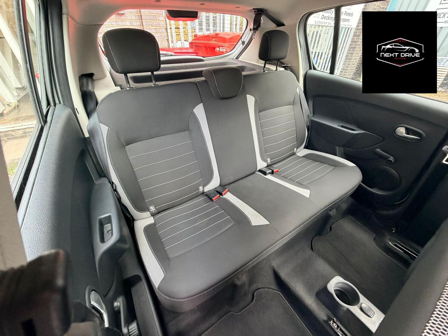 Used Dacia Sandero Stepway 2017 for sale - 78123413: Photo 10