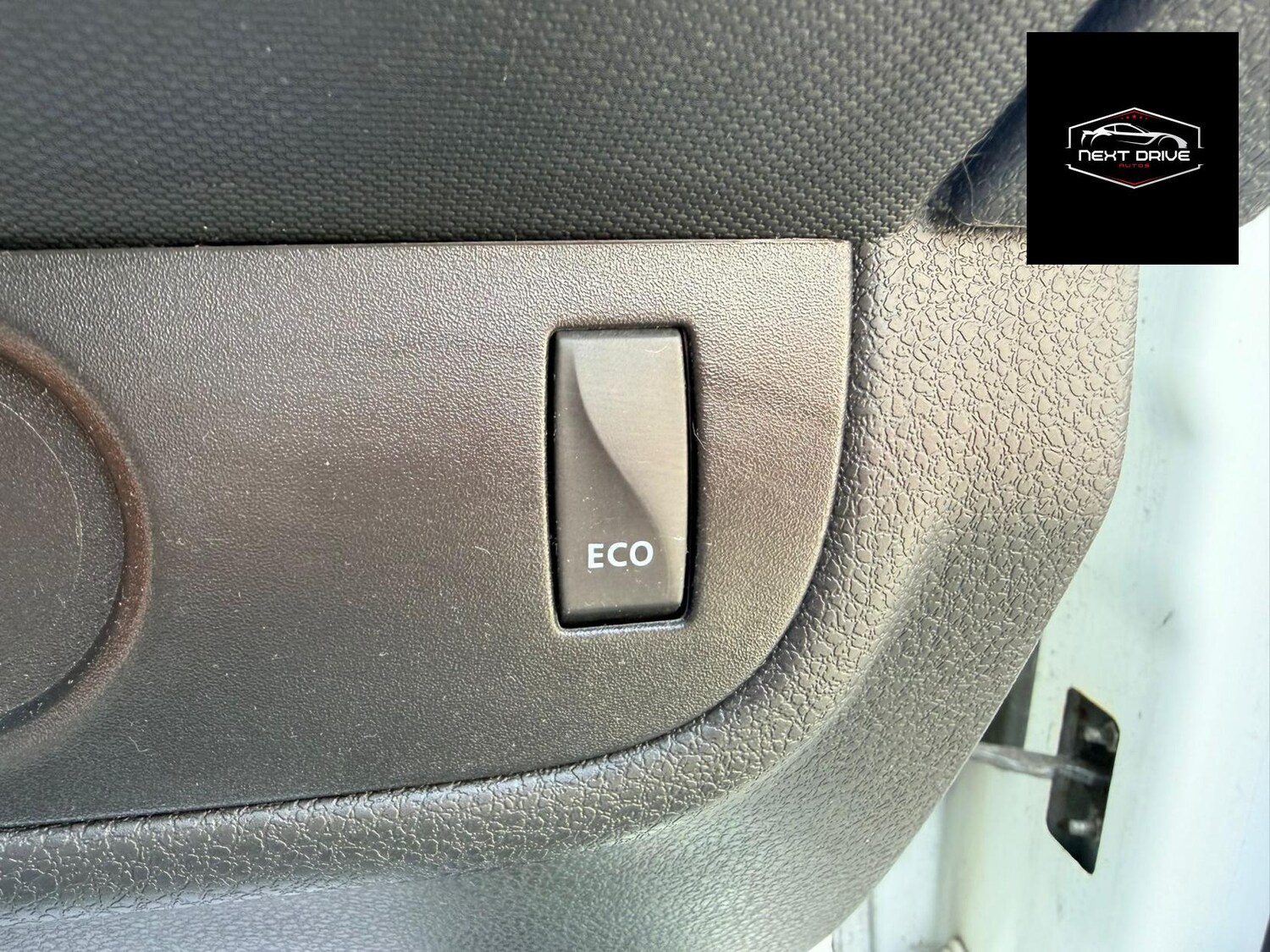 Used Dacia Sandero Stepway 2017 for sale - 78123413: Photo 16