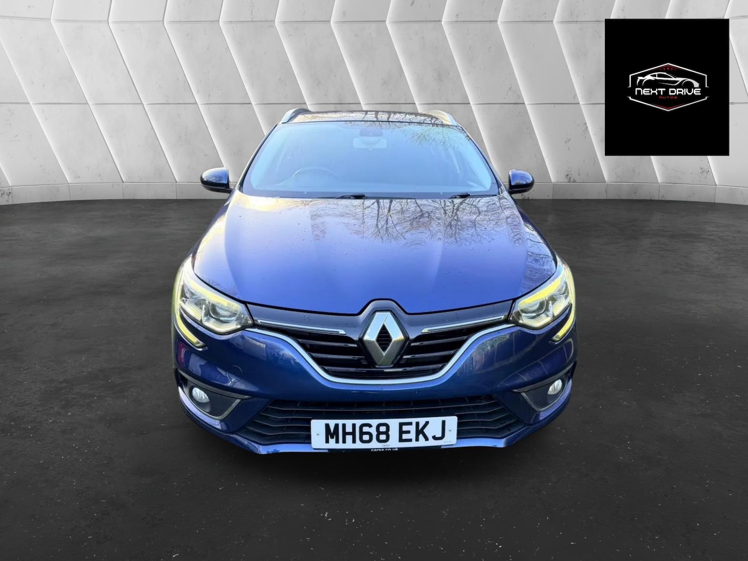 Used Renault Megane 2019 for sale - 77420620: Photo 3