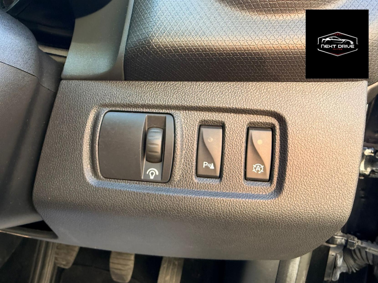 Used Renault Clio 2017 for sale - 77833754: Photo 16