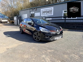 Used Renault Clio 2017 for sale - 77833754: Photo