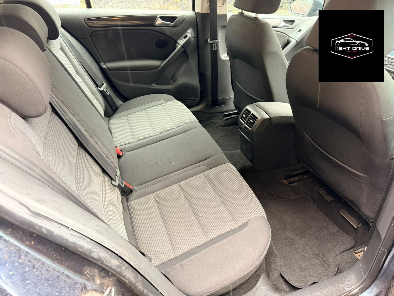 Used Volkswagen Golf 2009 for sale - 77793096: Photo 5