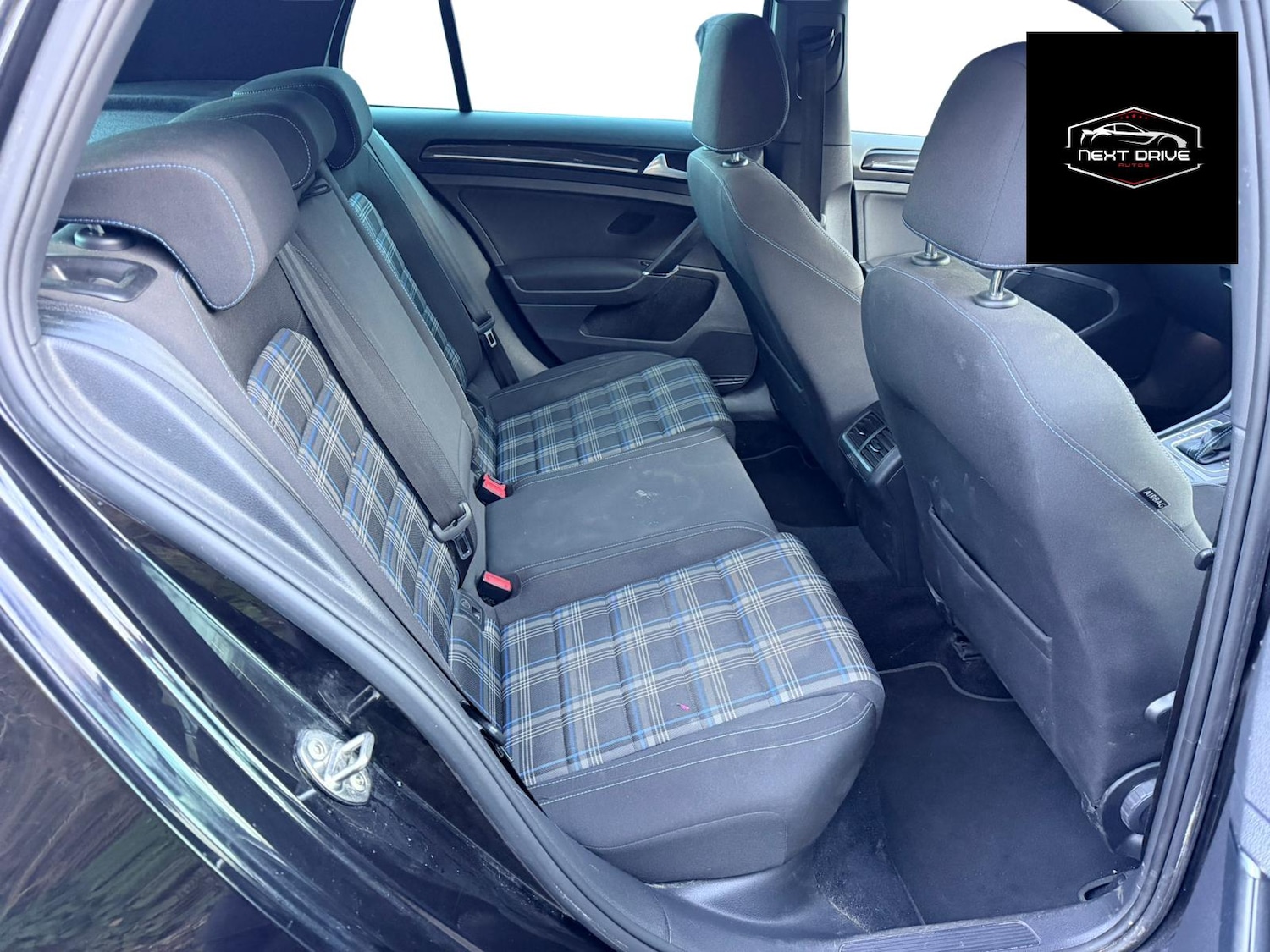 Used Volkswagen Golf 2015 for sale - 77435296: Photo 10