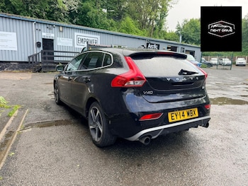 Used Volvo V40 2014 for sale - 78581849: Photo