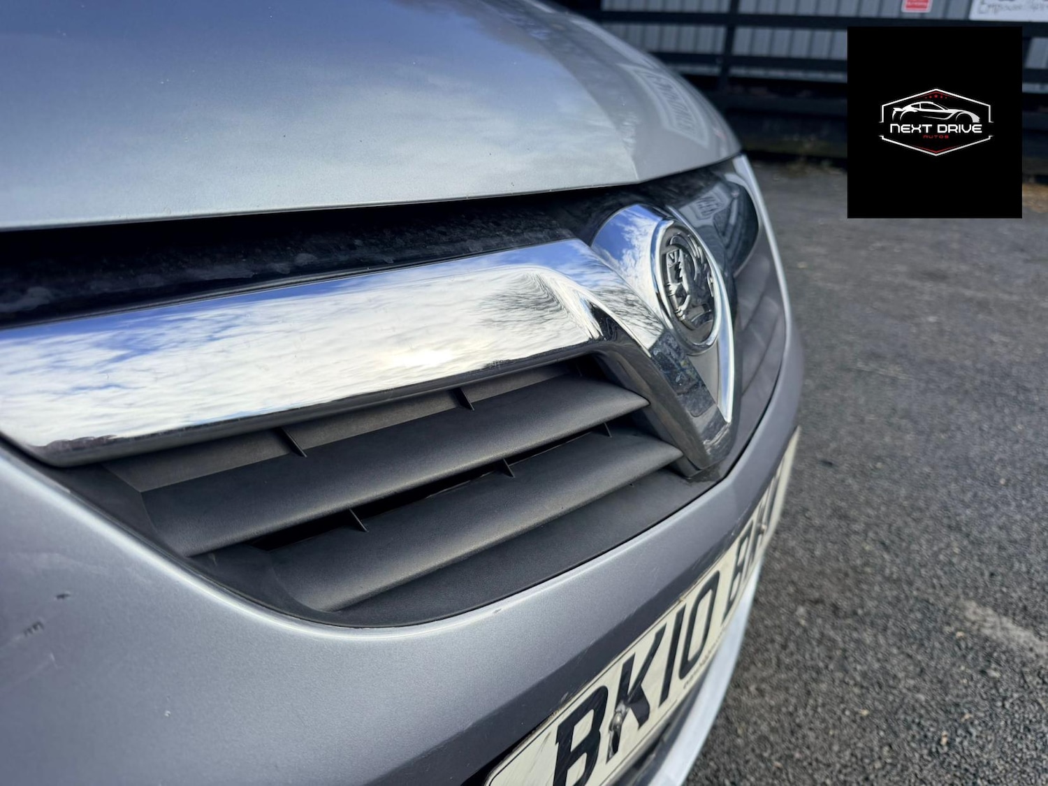 Used Vauxhall Corsa 2010 for sale - 77708369: Photo 5