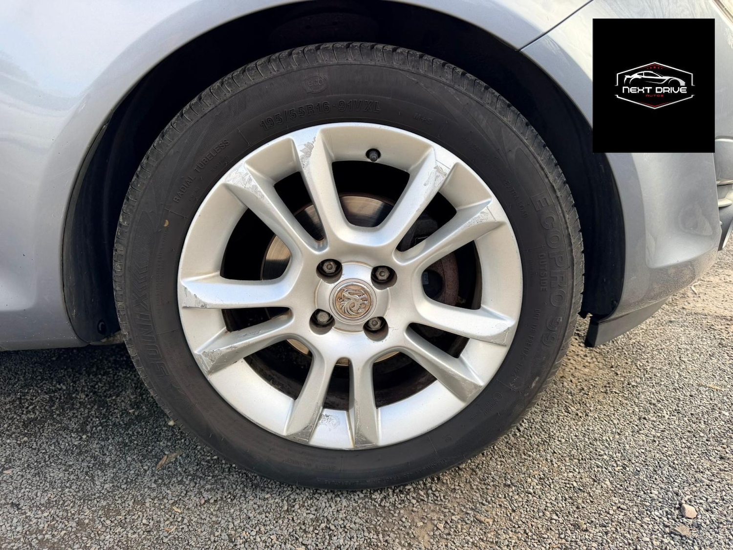 Used Vauxhall Corsa 2010 for sale - 77708369: Photo 7