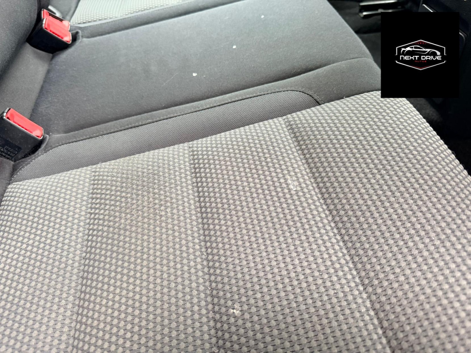 Used Volkswagen Golf 2009 for sale - 77545452: Photo 6