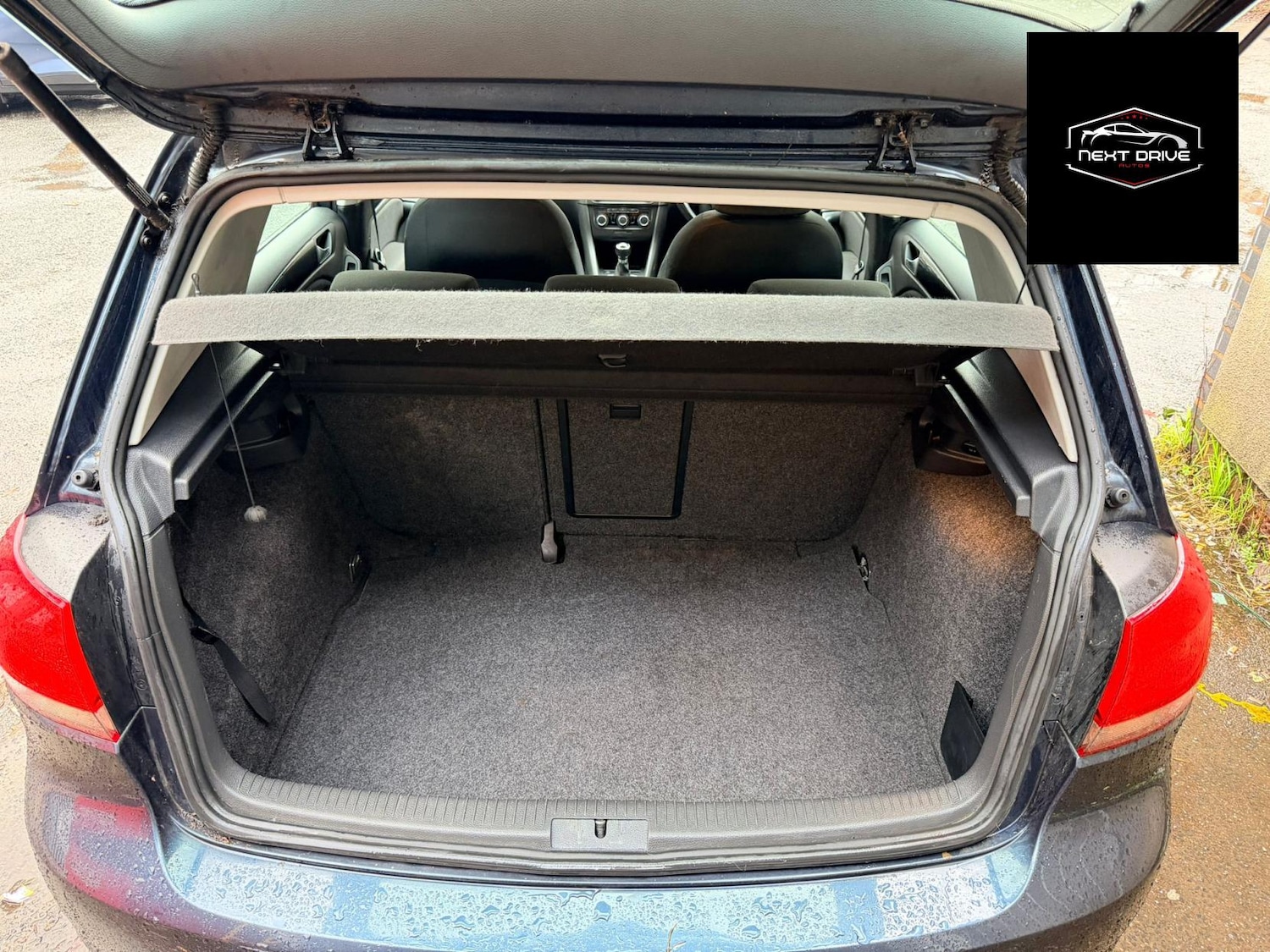 Used Volkswagen Golf 2009 for sale - 77545452: Photo 8