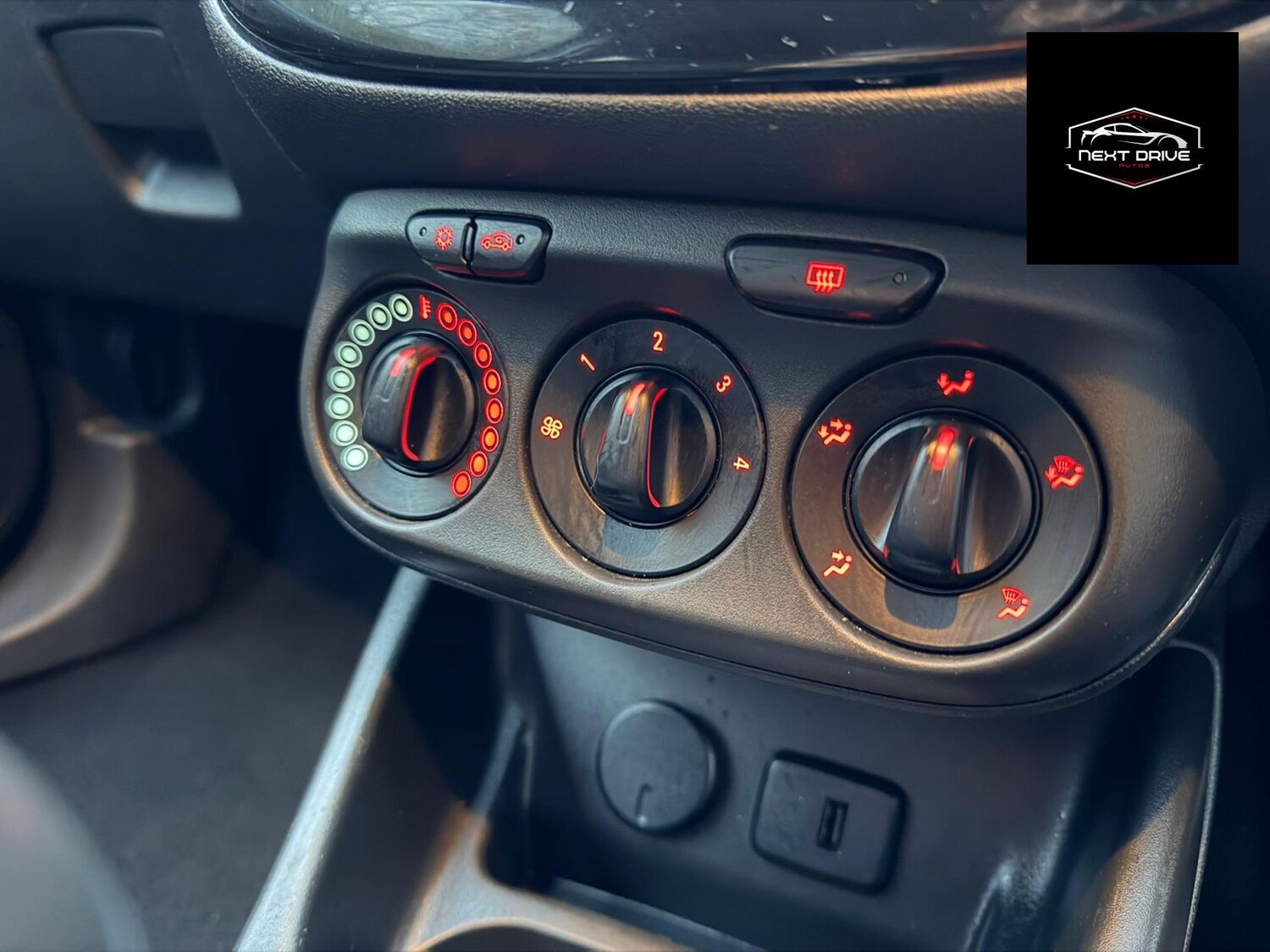 Used Vauxhall Corsa 2016 for sale - 77573140: Photo 12